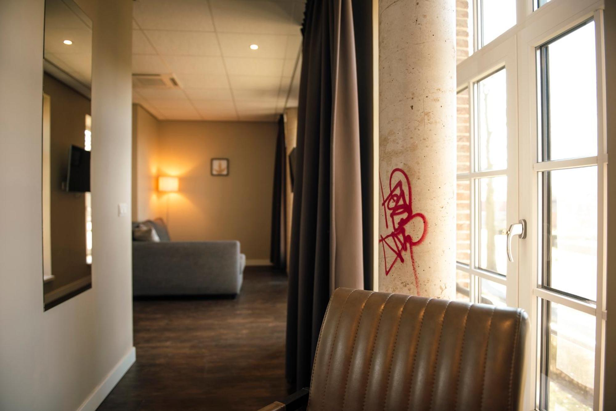 Hotel De Kastanjefabriek Eibergen Экстерьер фото